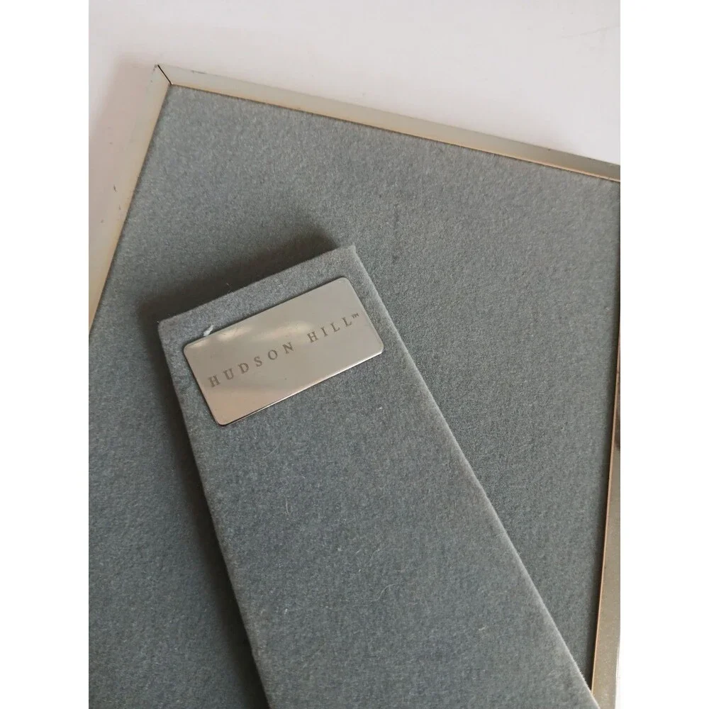 Hudson Hill  Sleek  Silver Tone  Metal Photo Frame High End Look